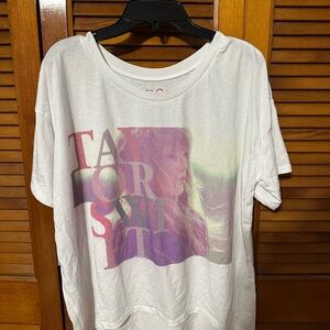 Taylor Swift White and Pink Graphic Tee
